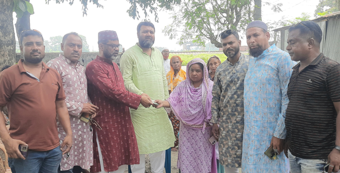 সান্তাহারে আলোচিত হত্যার রাকিকা আক্তার রাকার পরিবারের খোঁজ খবর নেয় পৌর বিএনপির নেতৃবৃন্দরা